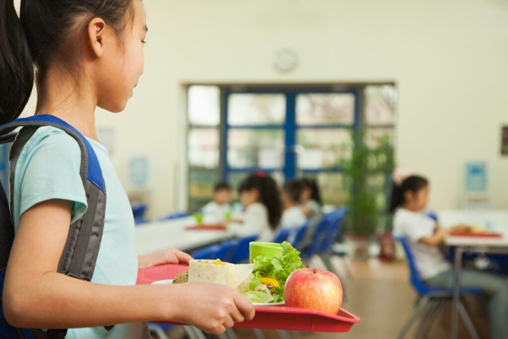 cantine scolaire bio etiquette alimentaire